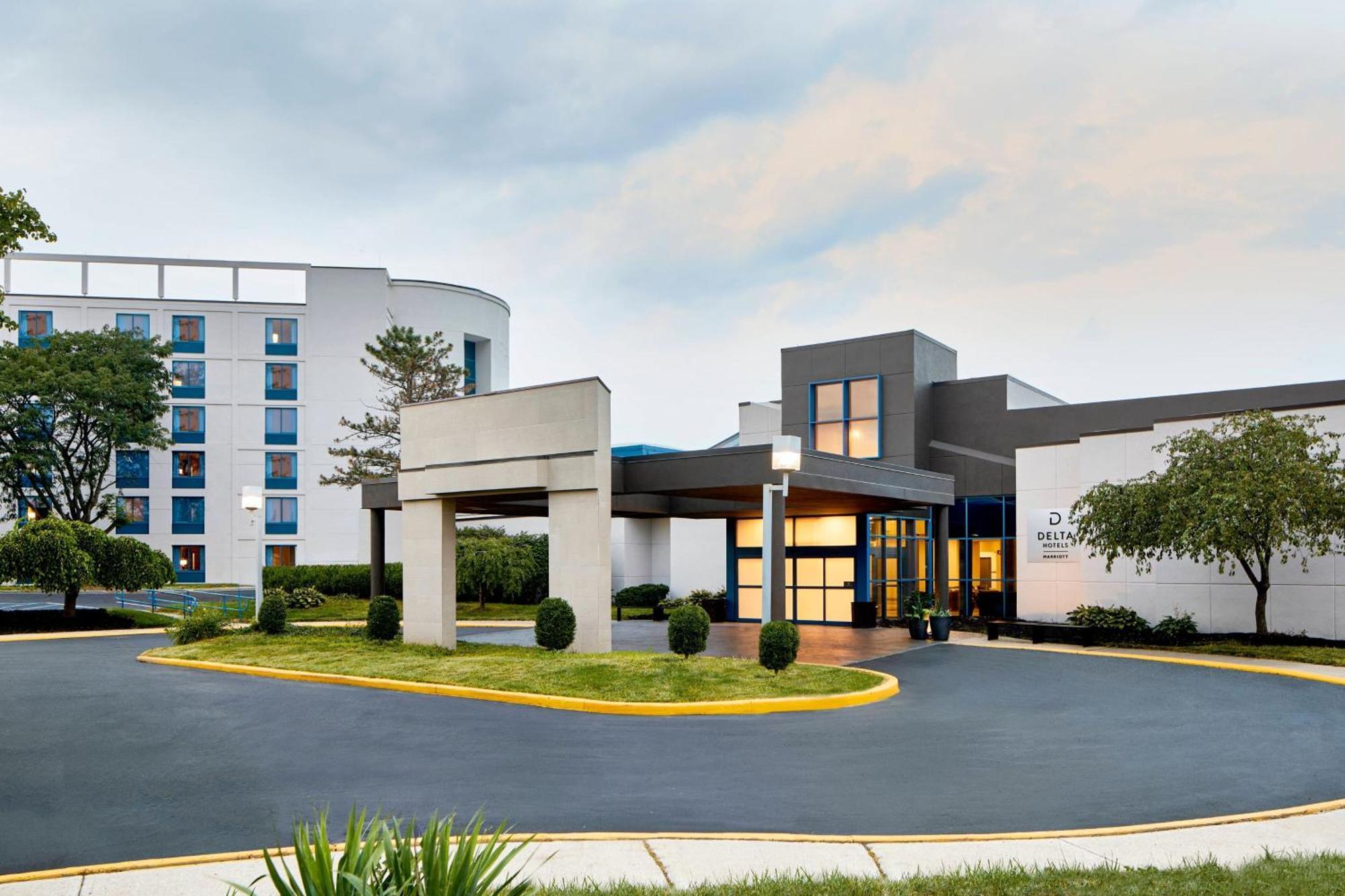 Delta Hotels By Marriott Toledo Exterior foto